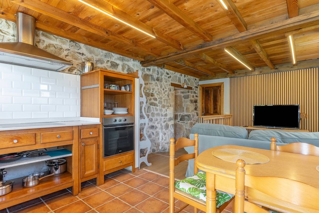 Cocina, comedor y salón en un mismo espacio